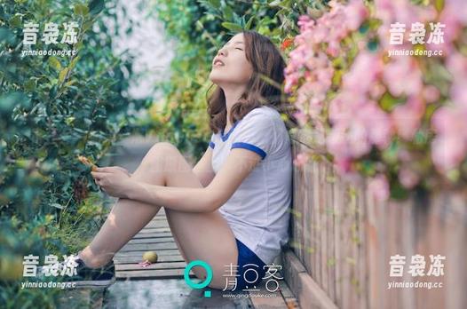 青豆客 - 如果梦娜Vanessa是天使，那肯定是叛逆的那种！私房图原图递上，不过小心心脏