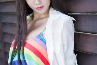 魅妍社 – 空姐套图，Manuela玛鲁娜这次的组合光看了就想搭机。