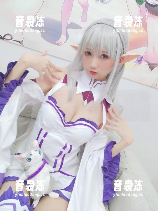 魔物喵nigisa内衣合集：最接地气的“卧室秀”来了！